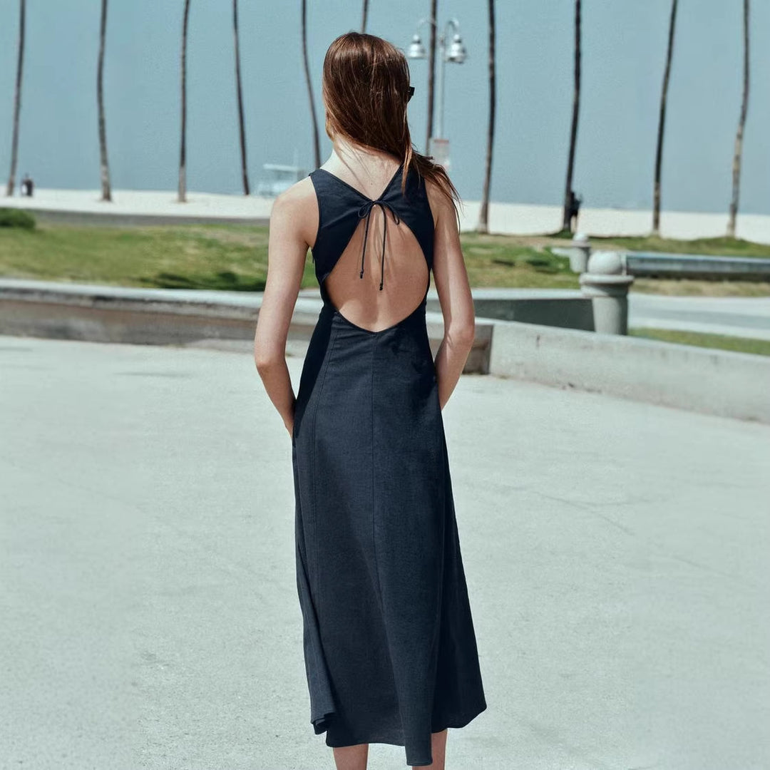 Damen Skaterkleid mit hohem Halsausschnitt und seitlichen Schlitzen R&B