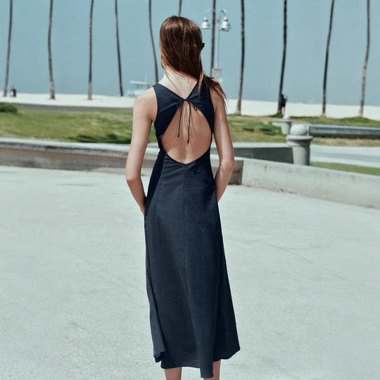 Damen Skaterkleid mit hohem Halsausschnitt und seitlichen Schlitzen R&B