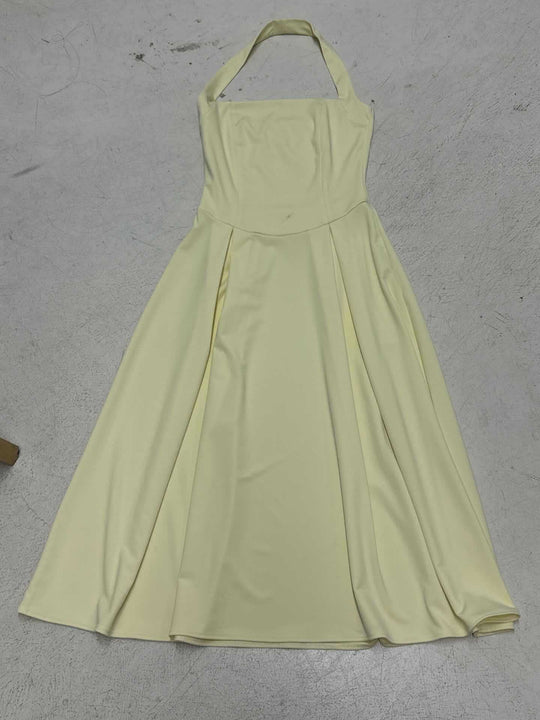 Damen Maxikleid mit elegantem Halterneck-Design und fließender Silhouette R&B