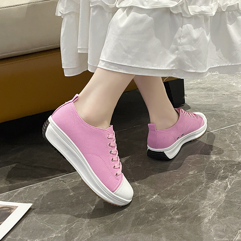 Damen Bequeme Sneaker mit eleganter Gummisohle R&B