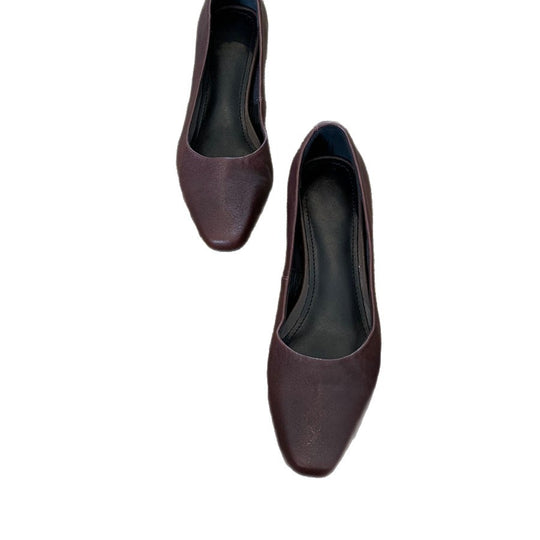 Damen Elegante und bequeme Slipper mit spitzem Zehenbereich R&B