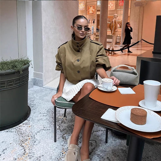 Damen cropped Trenchcoat mit eleganten Knopfdetails R&B