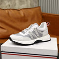 Damen Sportliche Sneakers mit atmungsaktiver Mesh-Oberfläche und rutschfester Außensohle R&B