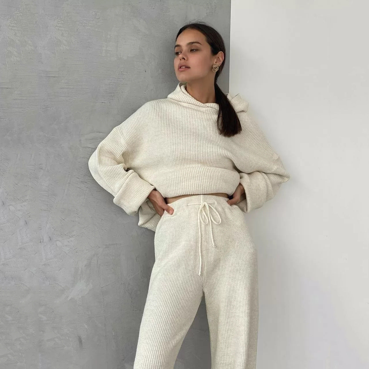 Damen lässiges Sweatshirt- und Pants-Set mit oversized Schnitt R&B