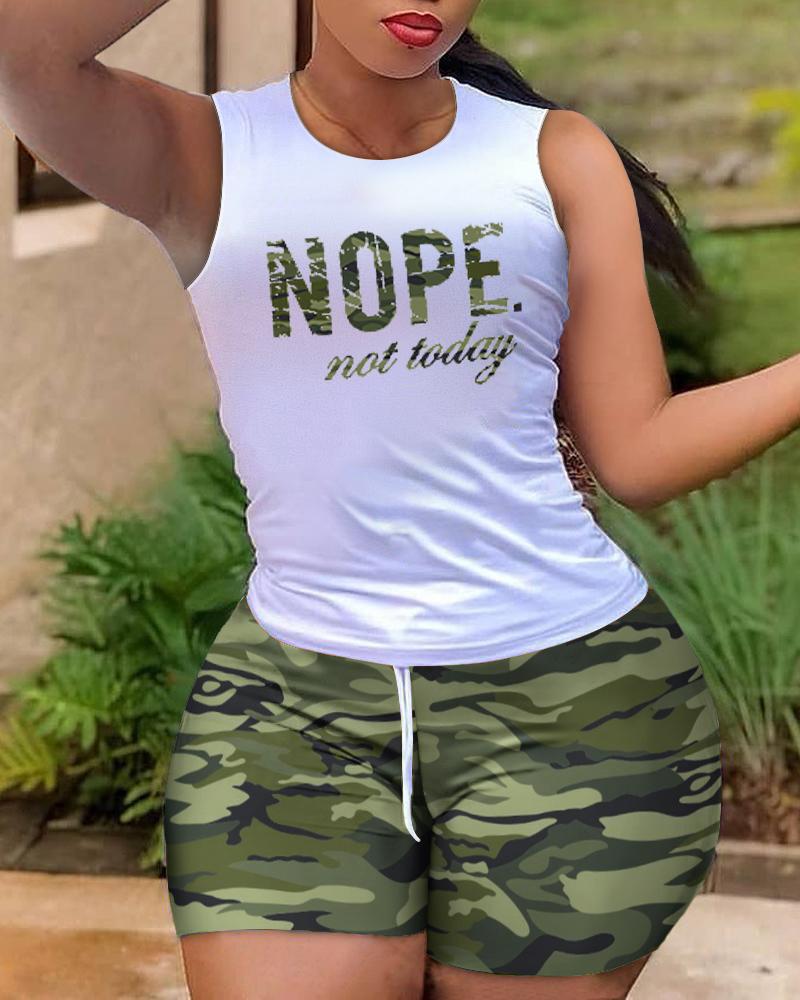Damen Sportliches Tanktop mit Camouflage Shorts R&B
