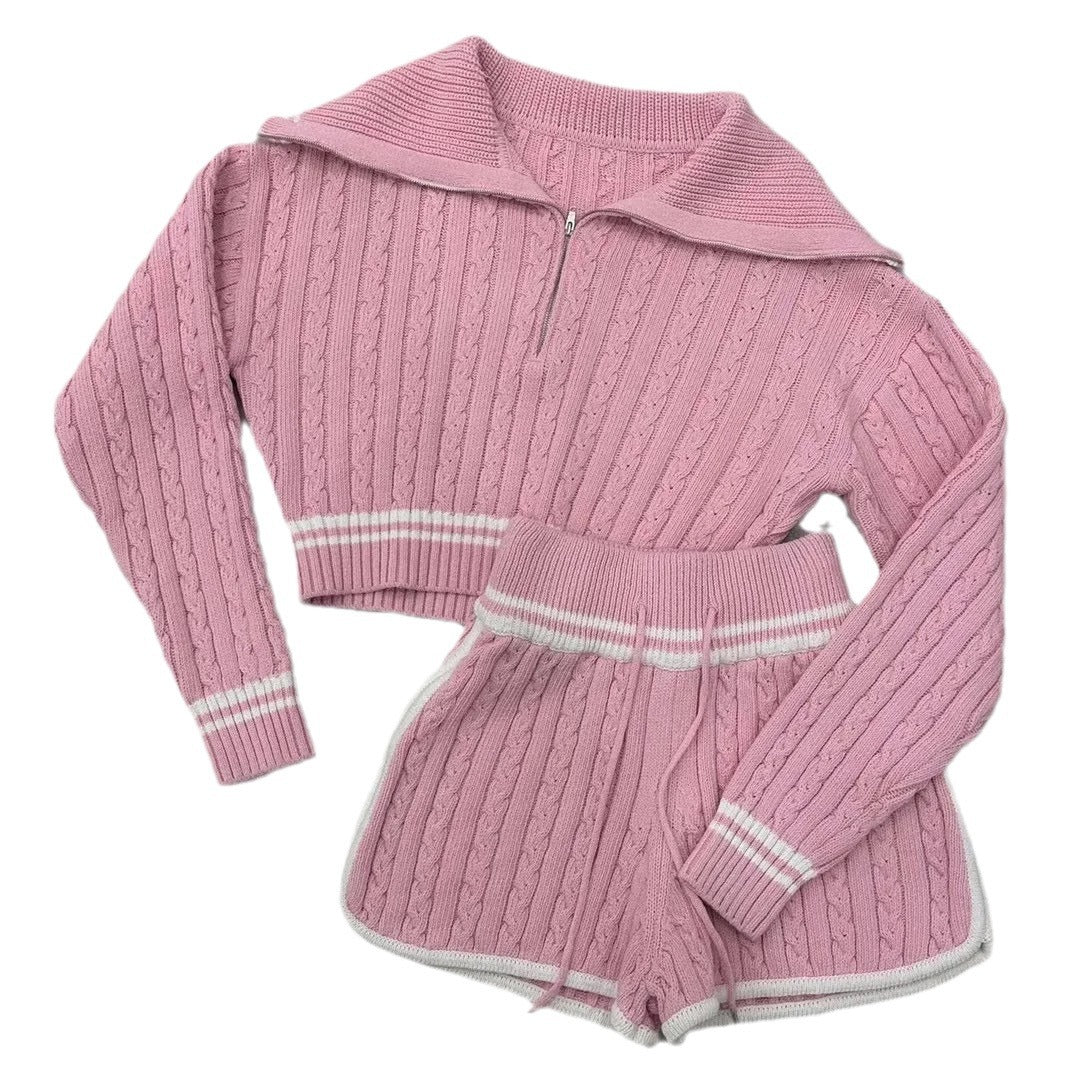 Damen Cropped Strickpullover mit hohem Kragen und Shorts im Set R&B