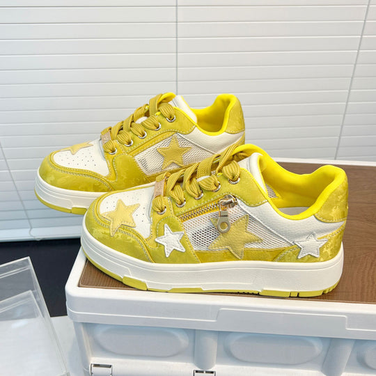 Damen Sneakers mit dekorativen Sternenapplikationen und stabiler Laufsohle R&B
