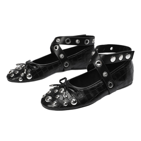 Damen Designer-Ballerinas mit innovativem Riemen- und Applikationsdesign R&B