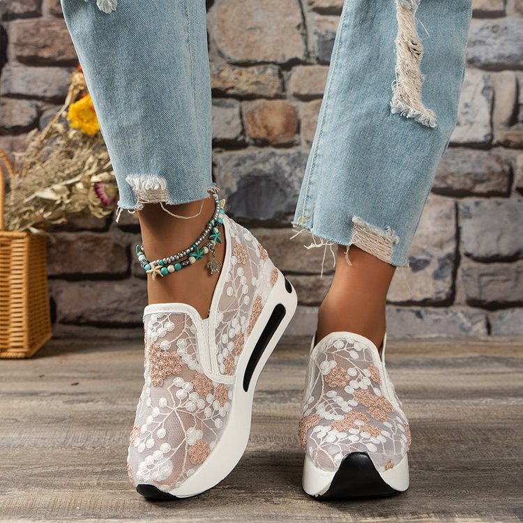 Damen Sneakers mit filigranem Blumendesign und gepolsterter Sohle R&B