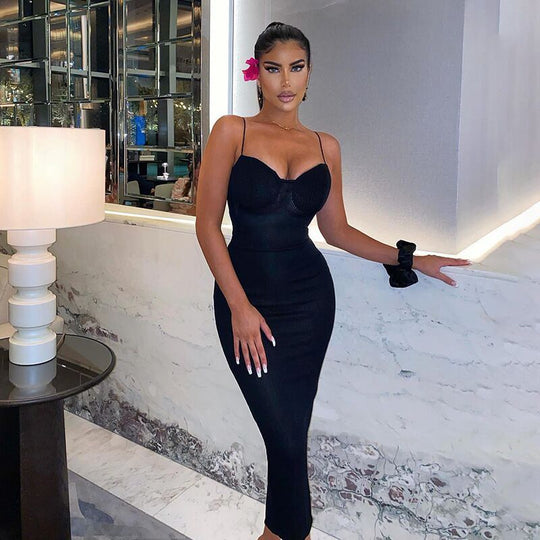 Damen Figurbetontes Midi-Kleid mit Trägern und Körbchen R&B