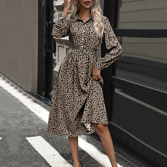 Damen Midi-Kleid mit punktiertem Muster und tailliertem Gürtel R&B