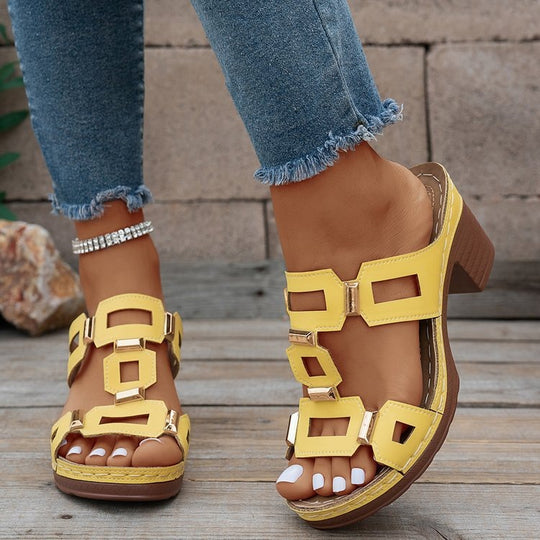 Damen Absatzsandalen mit modischem Riemendesign und verzierten Elementen R&B