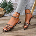 Damen flache Sandalen mit verstellbarem Riemendesign und animalischem Muster