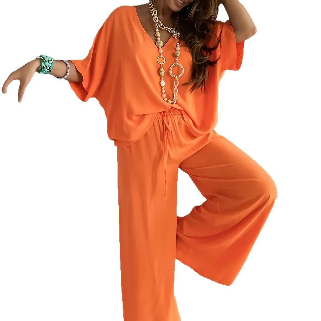 Damen Lässiges Freizeitoutfit bestehend aus lockerem Oberteil und weiten Hosen R&B
