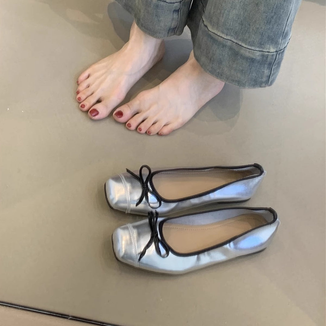 Damen elegante Ballerinas mit modischem Glanz und zierlichem Schleifendetail R&B