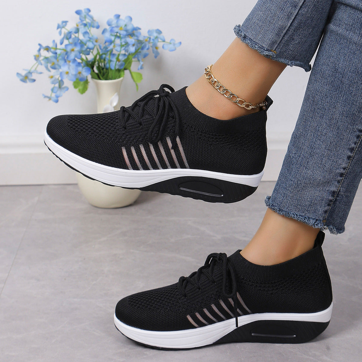 Damen Bequeme Sport-Sneaker mit atmungsaktivem Mesh-Obermaterial und dämpfender Sohle R&B