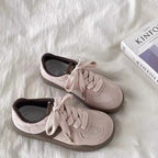 Damen Sneakers mit weichem Veloursleder und modischem Design