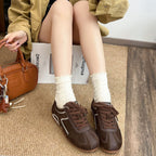 Damen Sneaker aus luxuriösem Wildleder mit sportlichem Design und atmungsaktiver Sohle R&B
