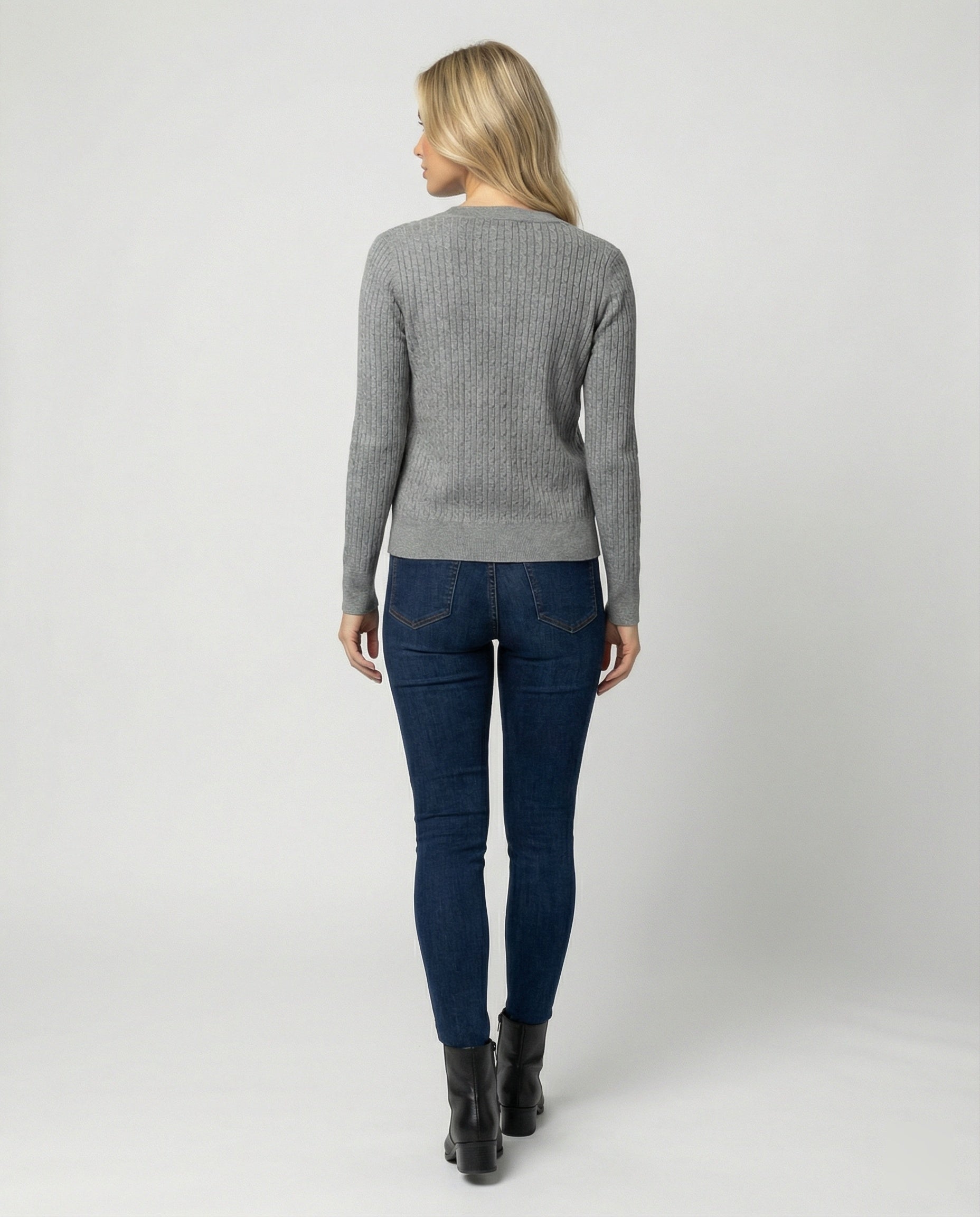 Damen klassischer Strickcardigan mit feiner Zopfstruktur Rundhalsausschnitt und schmaler Silhouette R&B