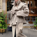 Damen Oversized Trenchcoat mit hochgeschlossenem Kragen und weiten Ärmeln R&B