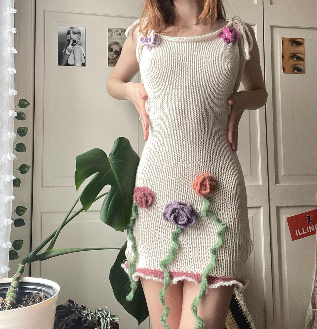 Damen gehäkeltes Sommerkleid mit floralen Applikationen R&B