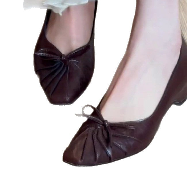 Damen Ballerina mit verspielter Schleifenapplikation aus hochwertigem Leder