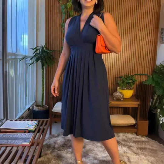Damen Midikleid mit elegantem Wickeldesign und raffiniertem Faltenwurf Heidi-Mode