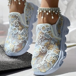 Damen Komfortable Slip-On Sneakers mit floralem Spitzen-Design R&B