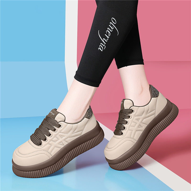 Damen modische Plateau-Sneaker mit innovativem Dämpfungssystem R&B