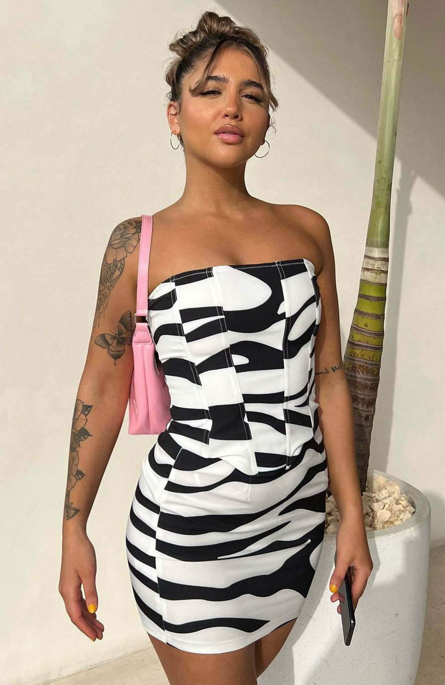 Damen Mini-Kleid mit strukturiertem Zebra-Muster und schmalem Schnitt R&B