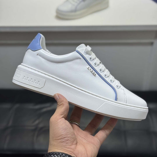 Damen Lifestyle Sneakers mit modischem Detail und gepolsterter Sohle R&B