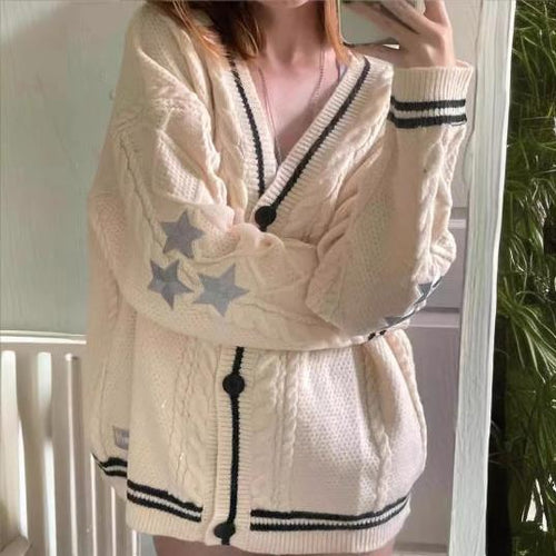 Damen Grobstrickjacke mit einzigartiger Zopfstruktur und dekorativen Sternen R&B