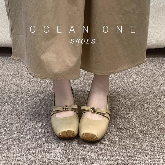Damen elegante Ballerinas mit dekorativem Riemchen und modischem Schmuckdetail R&B