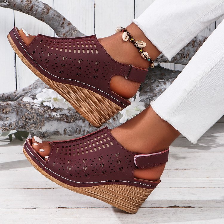 Damen Wedge-Sandalen mit luftiger Perforation und anatomischem Fußbett R&B