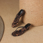 Damen Wedge-Pantoletten mit elegantem Leoprint und komfortablem Fußbett