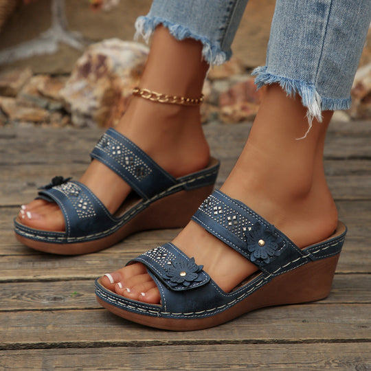 Damen Elegante und bequeme Wedge-Sandalen mit floralen Applikationen R&B