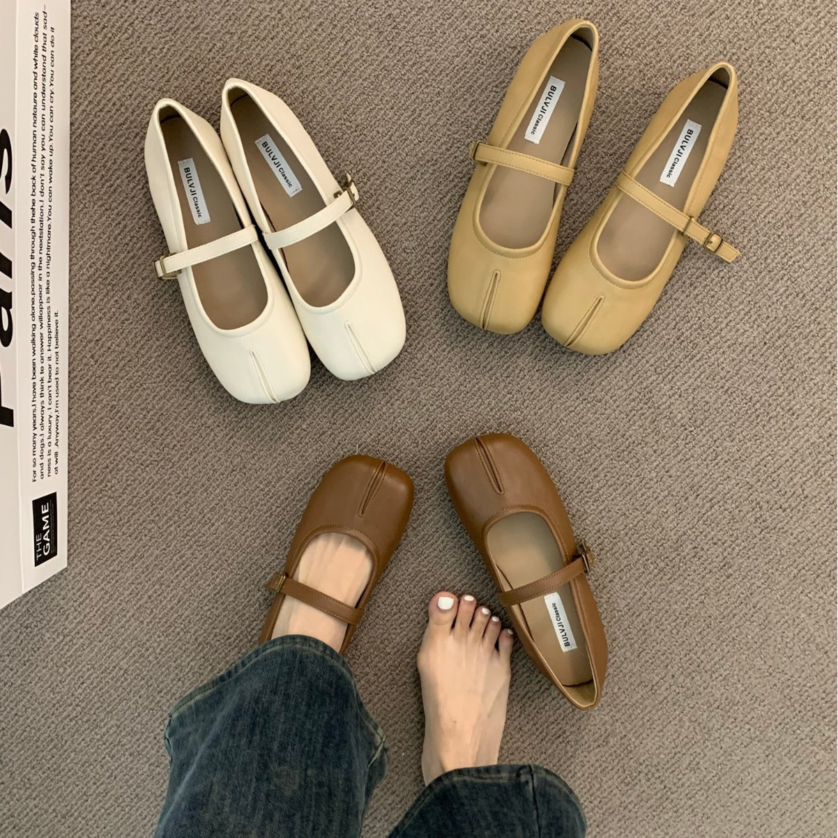 Damen Ballerinas mit verstellbarem Riemen und dekorativen Details R&B