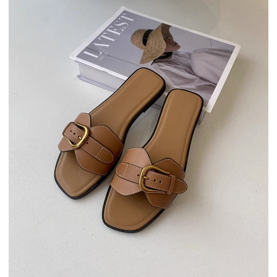 Damen modische Zehentrenner-Sandalen mit luxuriösem Schnallenakzent und bequemem Fußbett R&B