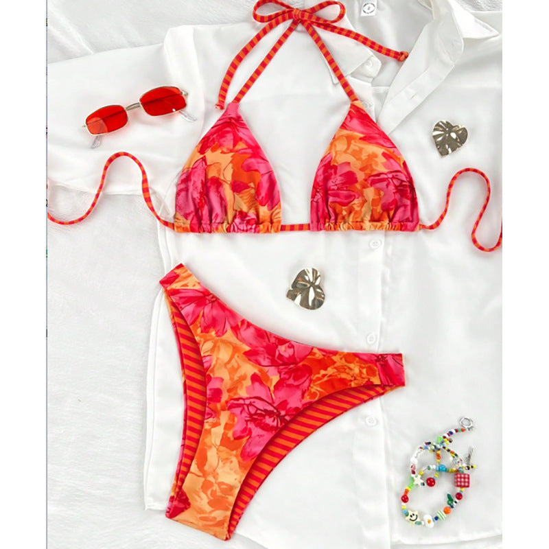 Damen Triangel-Bikini mit gewagtem Blütenmuster und verstellbaren Trägern