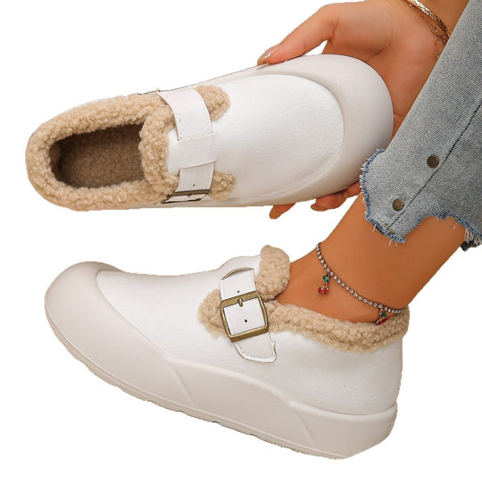 Damen Hüttenschuhe mit warmem Fleecefutter und modischem Schnallen-Detail R&B
