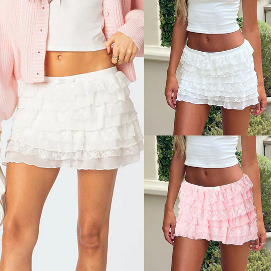 Damen Rüschenshort mit eleganter Spitzenverzierung R&B