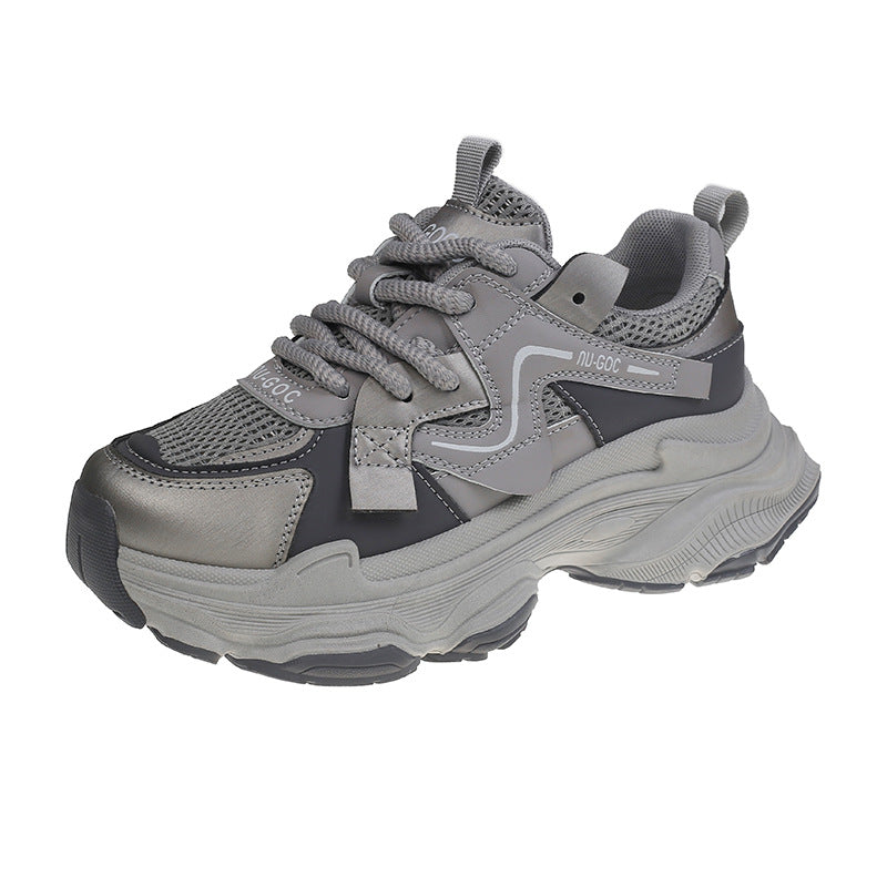Damen Sneaker mit luftiger Mesh-Oberfläche und dämpfender Sohle R&B
