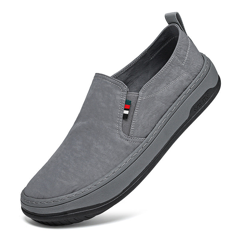 Damen Slip-On Sneakers mit atmungsaktiver Oberflächenstruktur