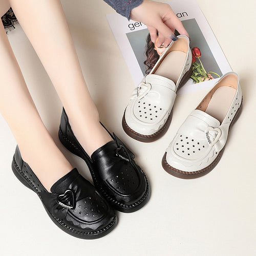 Damen Mokassins mit modischem Herzdetail und atmungsaktiver Perforation R&B