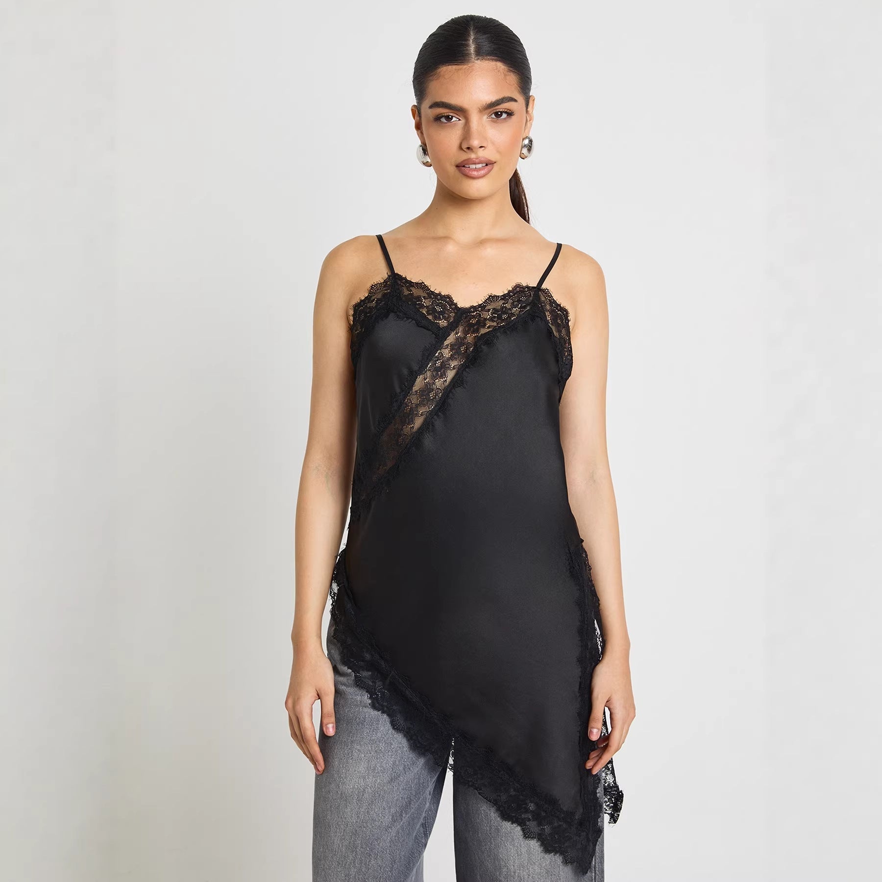 Damen Asymmetrisches Spitzen-Cami mit luxuriösen Details R&B