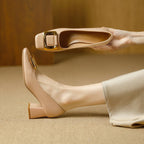 Damen elegante High Heels mit schickem quadratischem Zehenbereich und goldener Schnalle