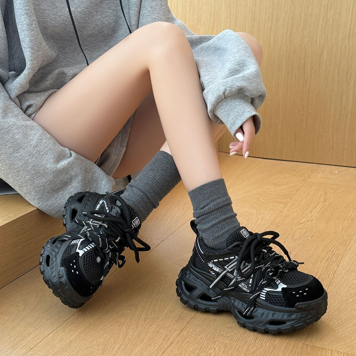 Damen Sneaker mit stoßdämpfender Sohle und atmungsaktivem Obermaterial
