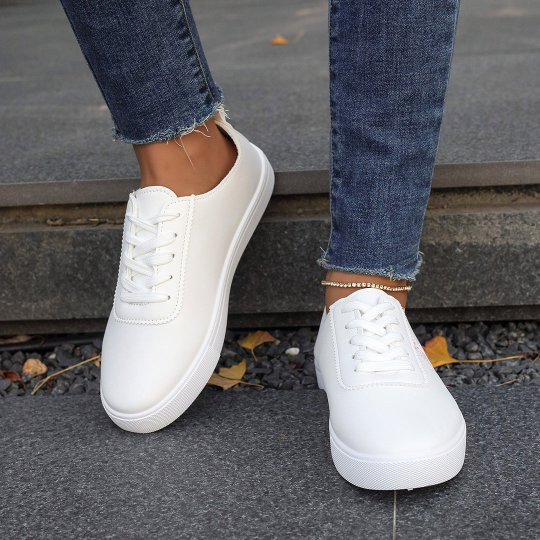Damen Sneakers mit floralem Stickdesign und komfortabler Sohle R&B