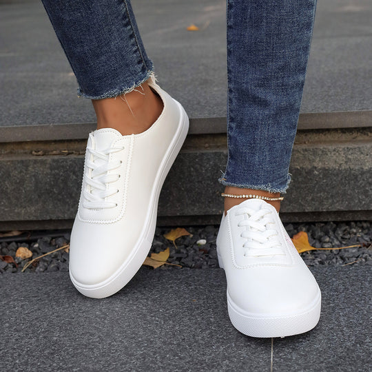 Damen Sneakers mit floralem Stickdesign und komfortabler Sohle R&B