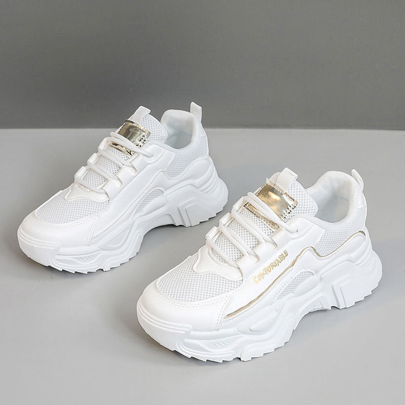 Damen Sportliche Sneakers mit modischer Metallic-Applikation und strukturierter Oberfläche R&B